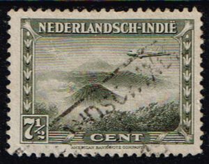 Nederlands Indië 1945 verschillende voorstellingen gestempeld NVPH 308